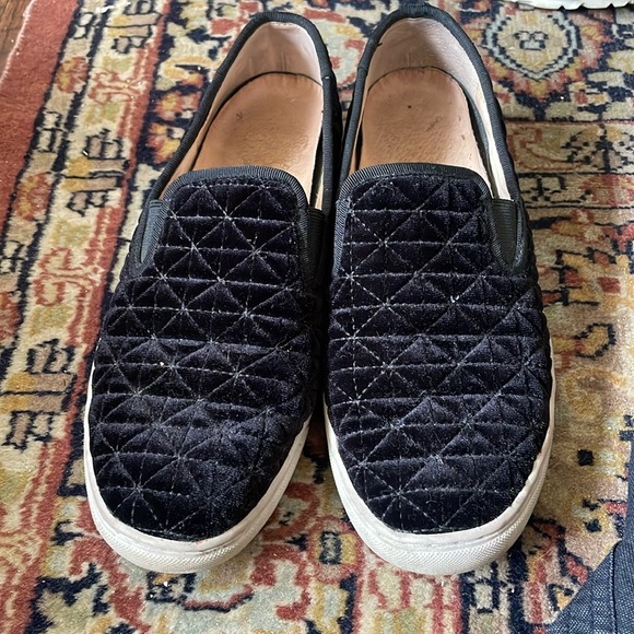 Vince Camuto Billena Black Velvet Sneaker - Picture 3 of 7